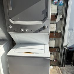 Ge Stackable Gas