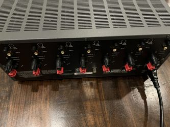 NAD T973 7 Channel Amplifier