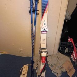 Snow  Skis And Pole