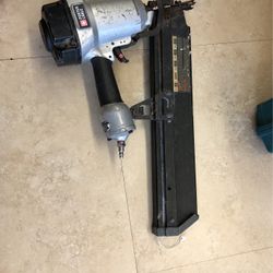 Porter Cable BN200SB 18Ga 2” Brad Nailer Nailgun