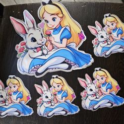 Alice In Wonderland For Centerpiece