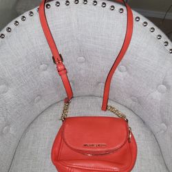 Michael Kors Cross Body Purse (Lightly Used) 