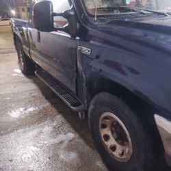 2004 Ford 2500 Pickup Heavy Duty New Engine