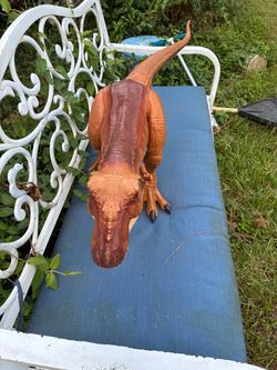Super colosol jurassic t rex