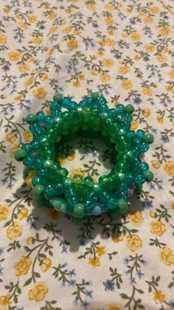Kandi Mini Rotator Cuff
