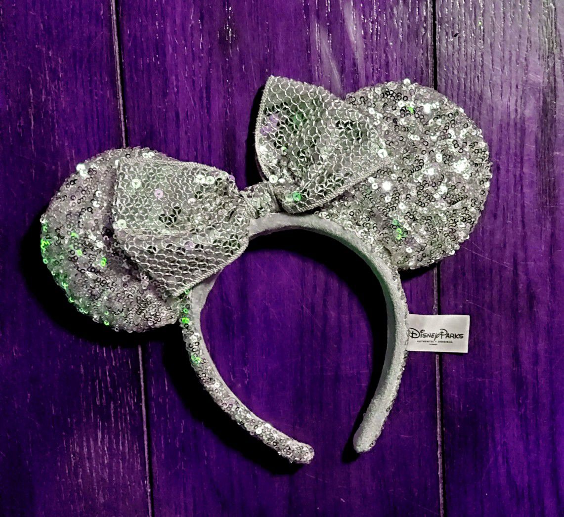 Girls minnie mouse ears
