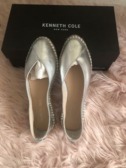 Kenneth cole flat shoes