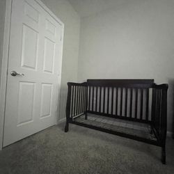 Toddler Bed/Day Bed