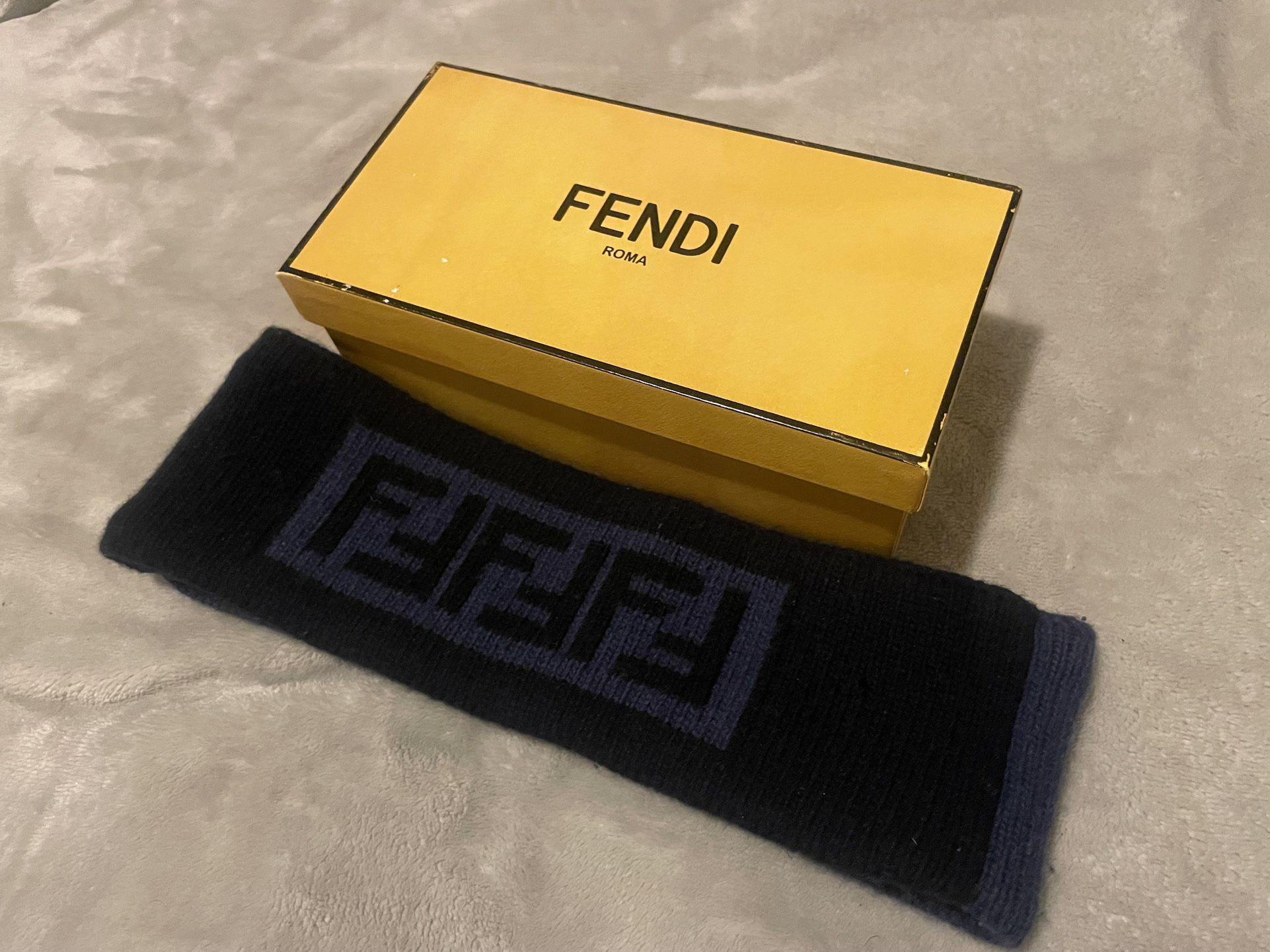 FENDI Headband for Sale in The Bronx, NY - OfferUp