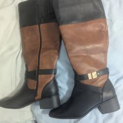 JUSTFAB - WINNIE Boots Black And Tan With Gold buckle. Like New. Women's Size 8 US. $5.00 FIRM