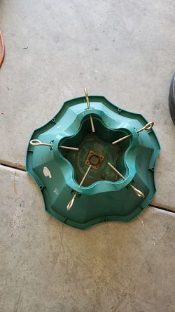 Christmas tree stand