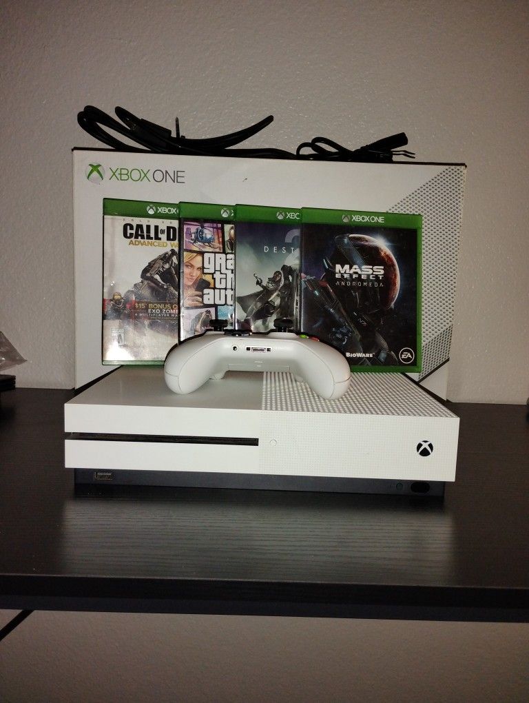 Xbox One S 500GB (White) – Clean, Tested – GTA 5 Included