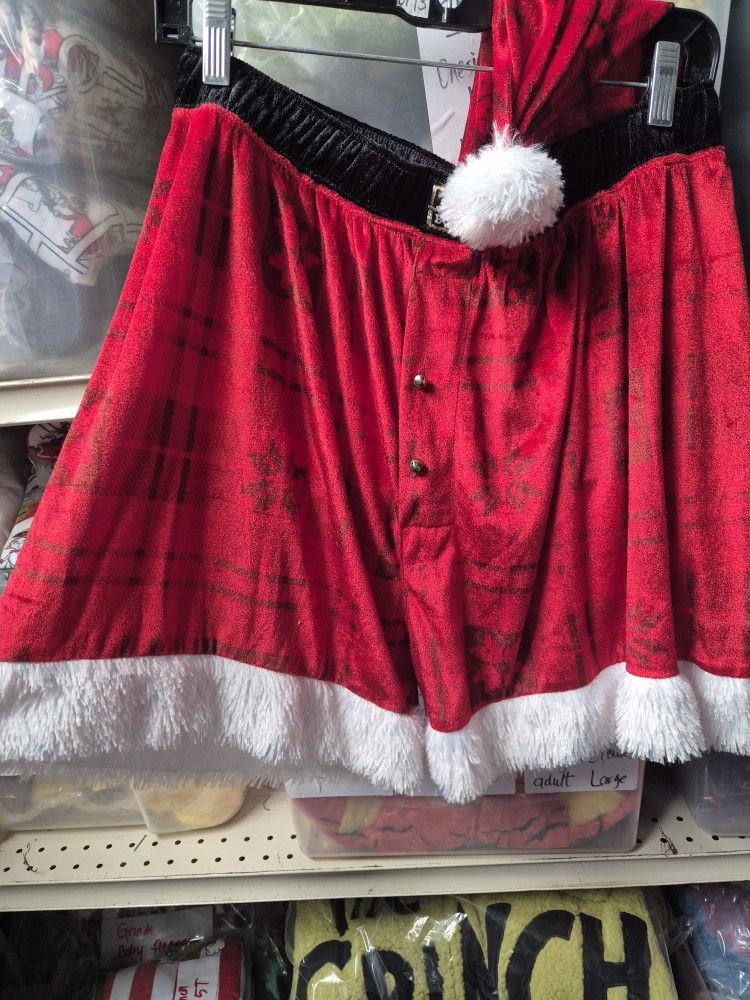 Christmas boxer shorts with a hat
