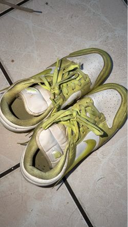 Nike dunk twist low in yellow and white size 8