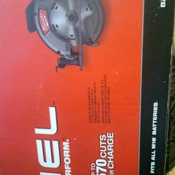Milwaukee Worm Drive Rear Handle Circular Saw 