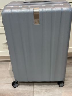 Hank’s 29” Suitcase