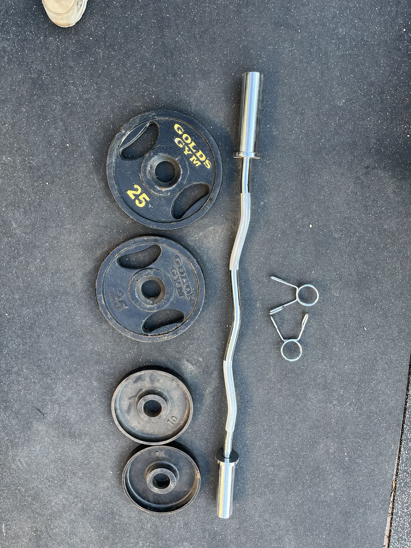 Olympic Curl Bar With 70lbs