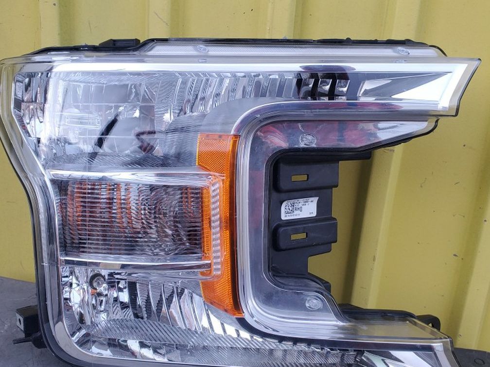 F-150 2018 2019 2020 PASSENGER SIDE HEADLIGHT