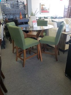 5pc Counter Height Dining Set 