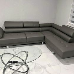 Sectional Sofa 