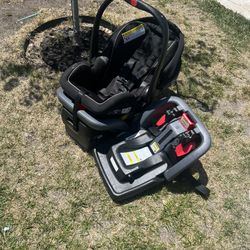 Graco Car Seat W/ base