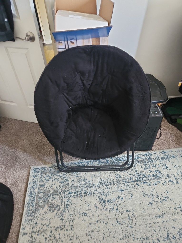 Bean Bag Type Chair Need Gone