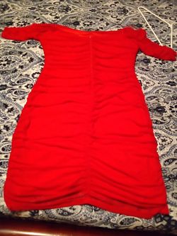 Ruched Mesh Panel Cold Shoulder Bodycon Dress
Red 2XL