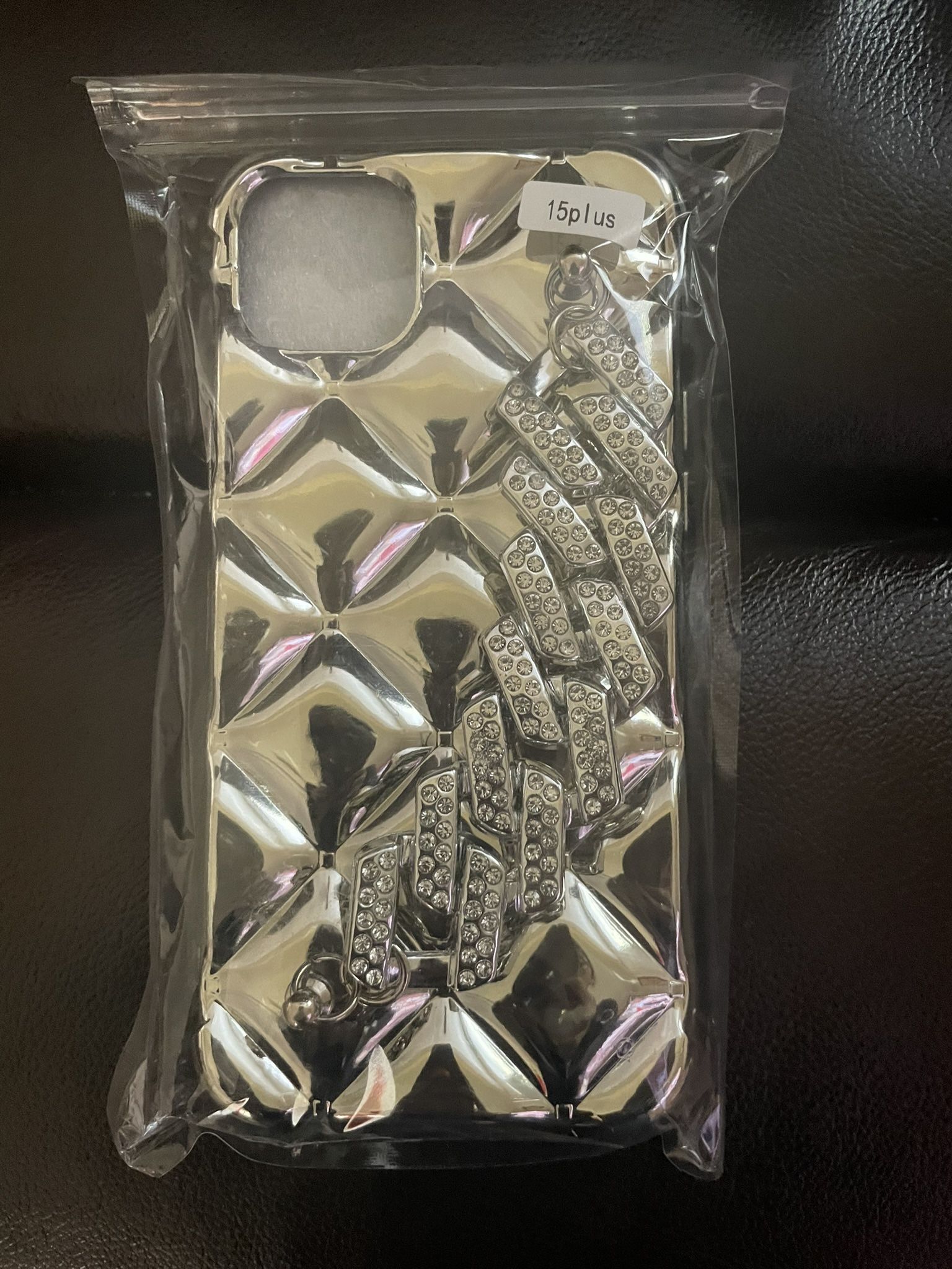 A new i phone case 15 plus $20