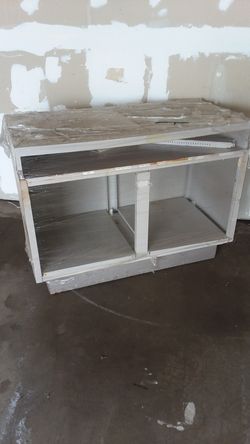 Metal Bench/Cabinet