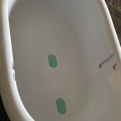Baby Frida bath tub