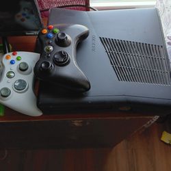 Xbox 360 System Cords 2 Controller 6 Games  No Hard Drive By Still Play