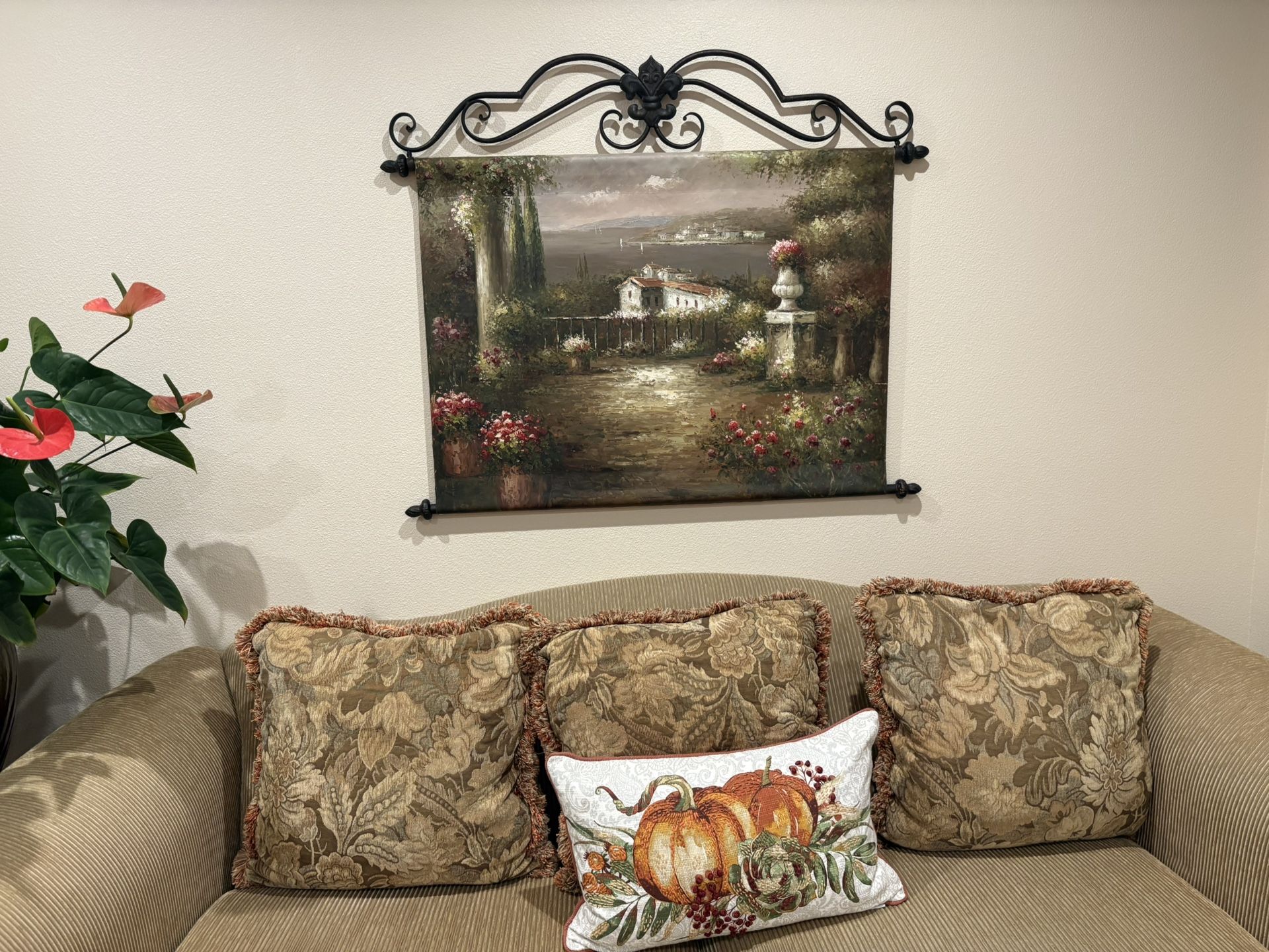 Decorative Wall Mount Oil Painting