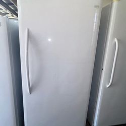 Upright freezer
