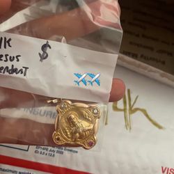 14k Jesus Pendant 