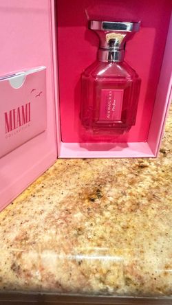 Aroma 360 perfume
