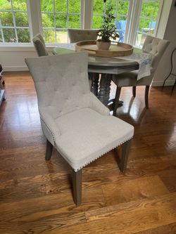 Dining chairs (6)
