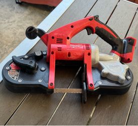 Milwaukee M18 FUEL  Band Saw ( TOOL ONLY )