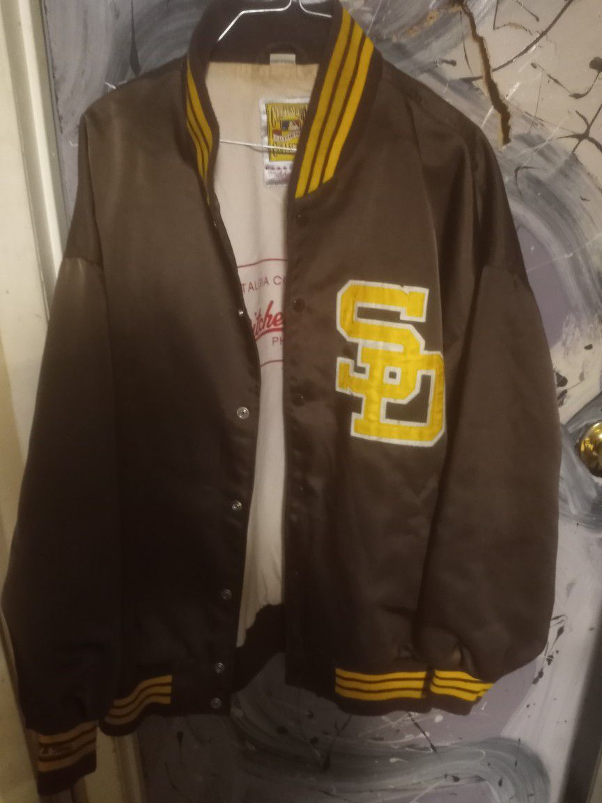 Vintage Coooerstown Jacket San Diego Padres X Large for Sale in Brooklyn,  NY - OfferUp