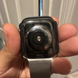 Apple Watch Series 5