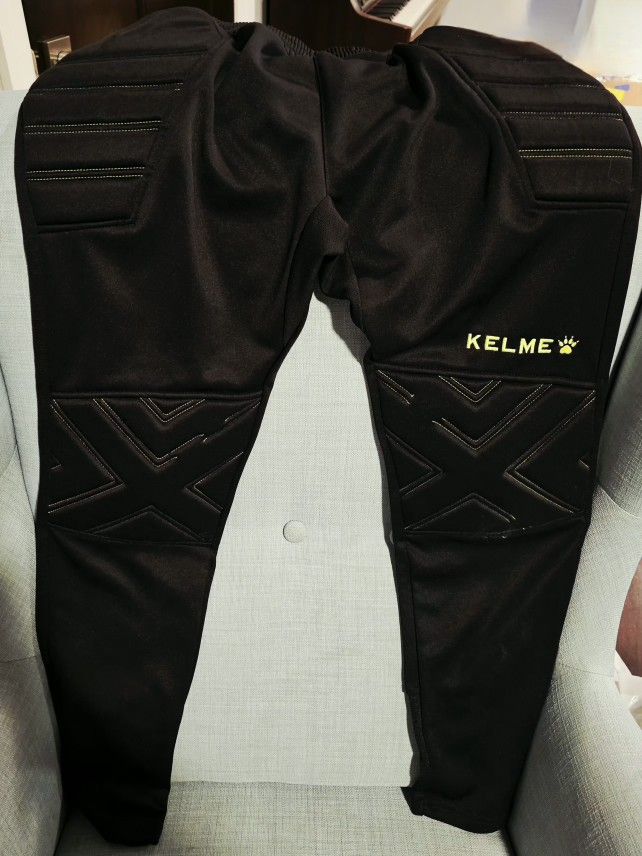 Black Kelme Padded Goalie Pants SIZE 12 YOUTH