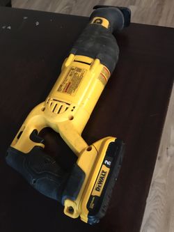 Dewalt Saw Zall With Battery 20Volt