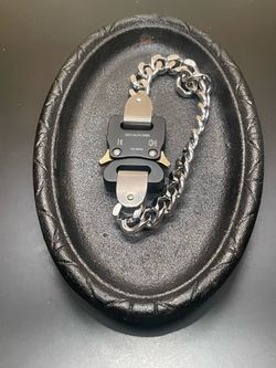 1017 Alyx 9SM Black Buckle Bracelet