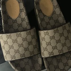 Gucci Sandals 