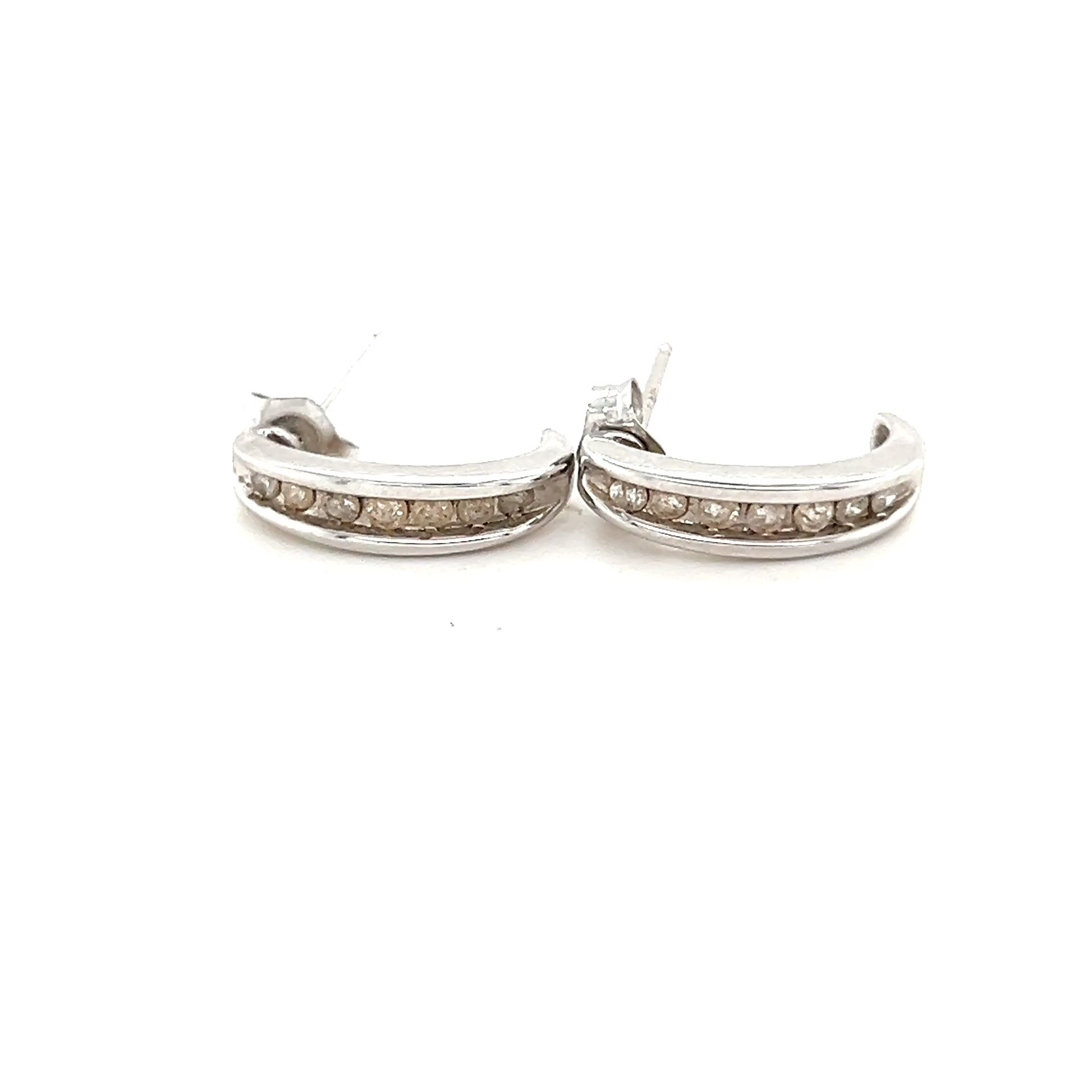 14K Gold 14-Diamonds Post Earrings