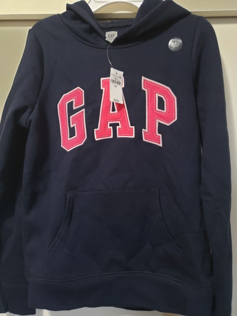 Gap kids new pullover sweater size 14-16