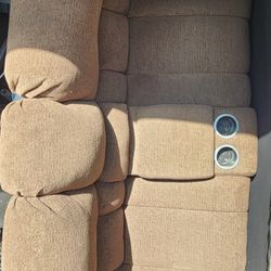 MOVING SALE (NEED GONE)!