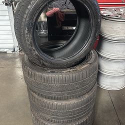 Tires 245/45R17 SUMITOMO
