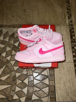 Triple Pink Dunk 