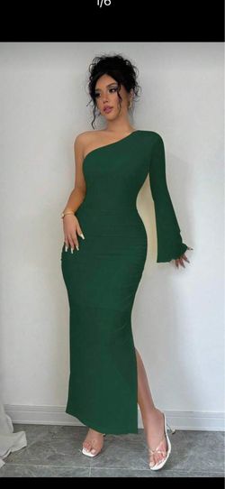 Dark green one-shoulder long sleeve bodycon