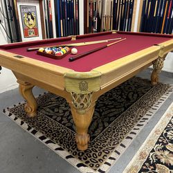 Elegant 8’ Pool Table - Brand New Felt - Can Deliver!